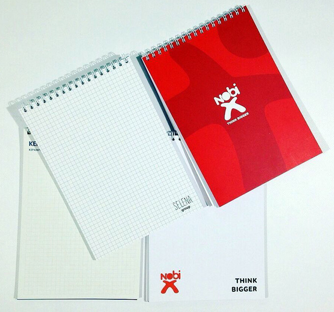 блокнот на пружине с логотипом