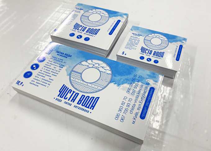 Печать наклеек на Оракале