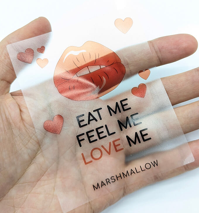 прозрачная наклейка матовая