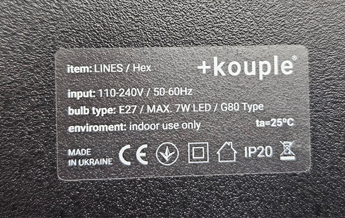 Друк наліпок на прозорому оракалі