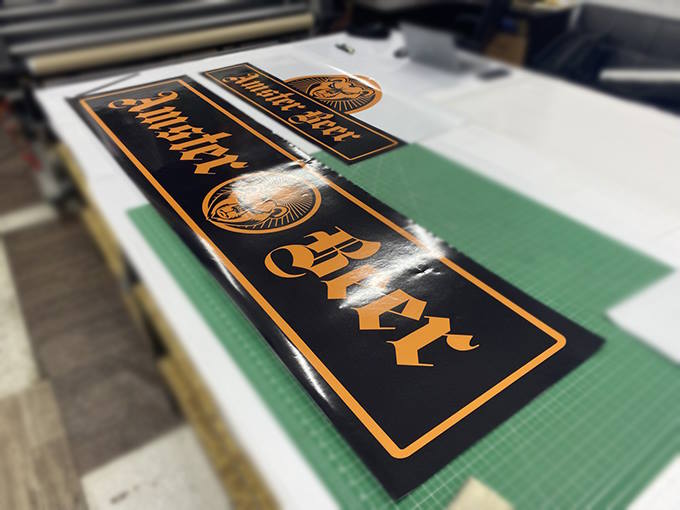 Наклейки для наружной рекламы