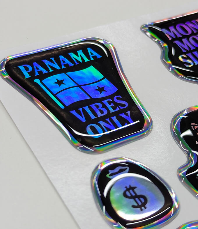 Голографическая 3д наклейка