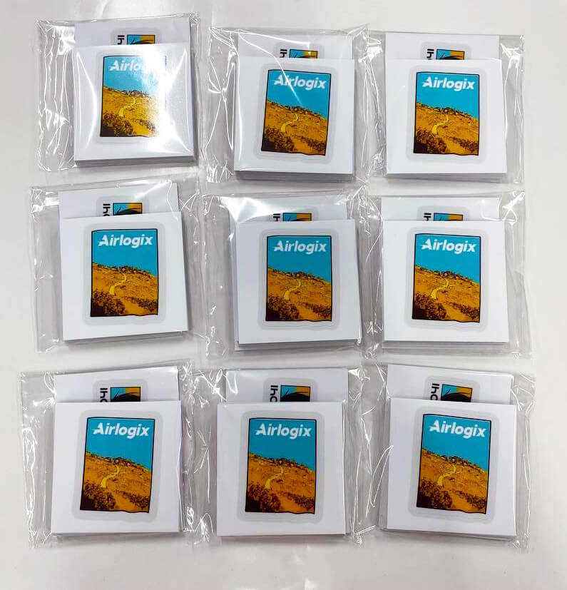 Комплекти стікерів в пакетиках