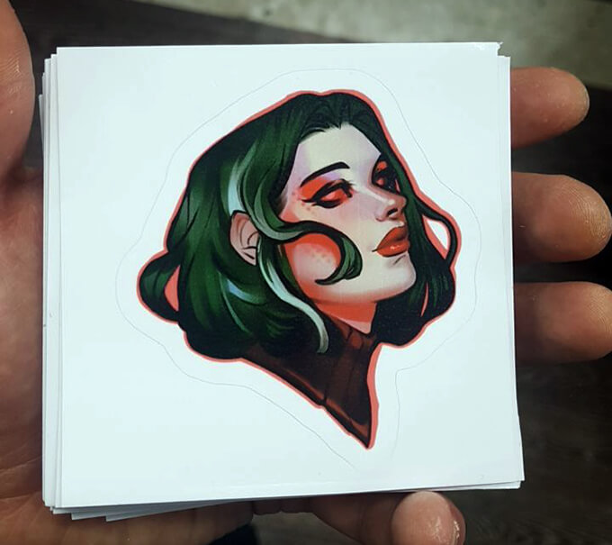 виготовлення стікерів фігурна порізка