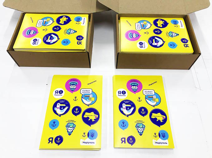 Заказать печать стикерпак со своим дизайном
