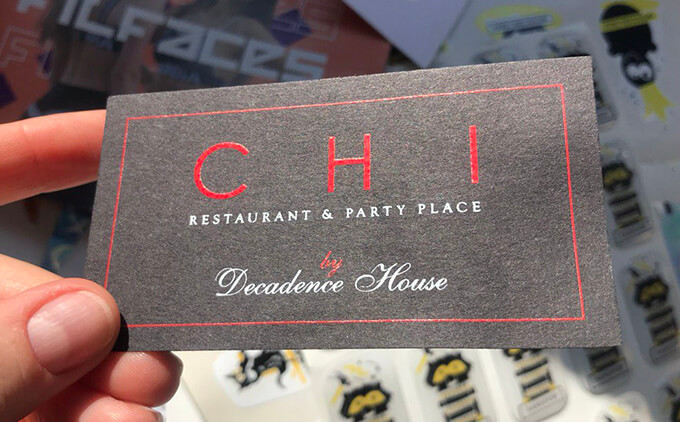 печать визиток трафаретным способом под заказ